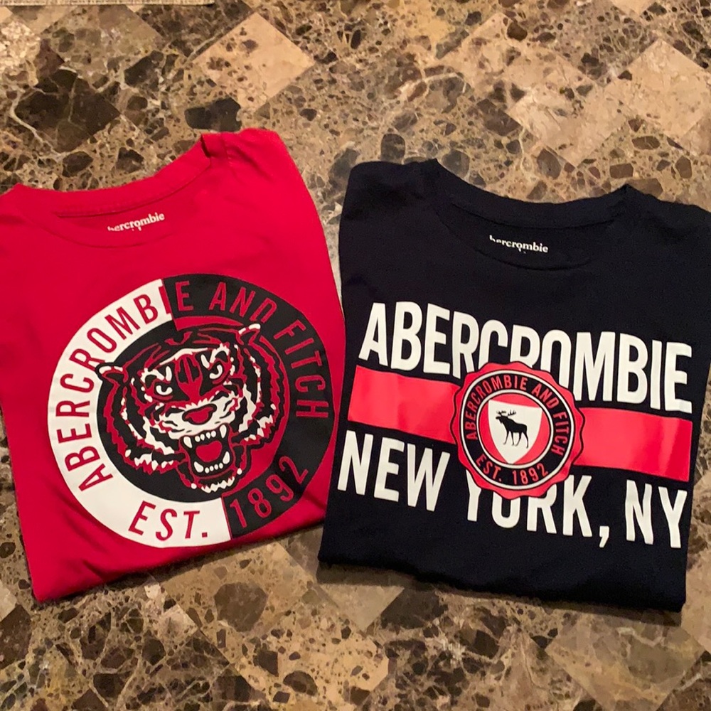 Boys Abercrombie Kids t-shirts